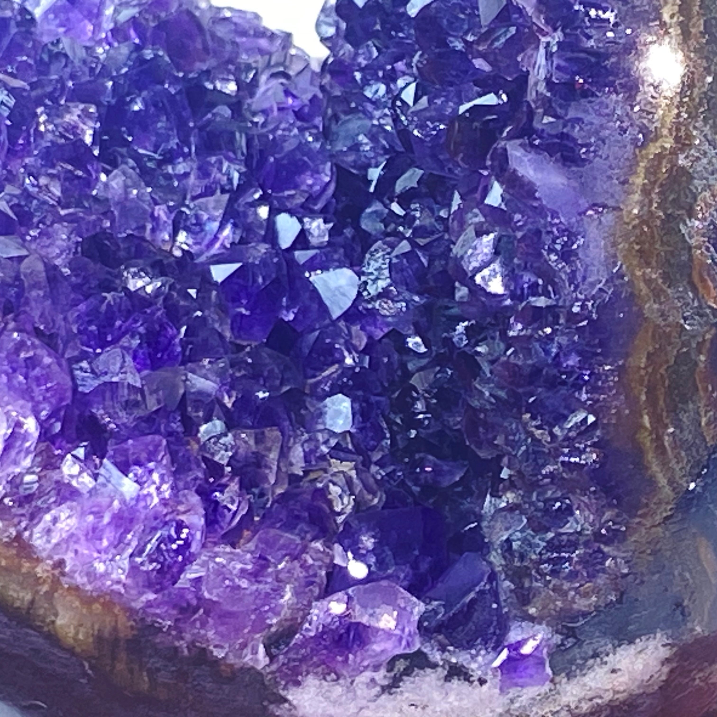 開口笑紫晶球