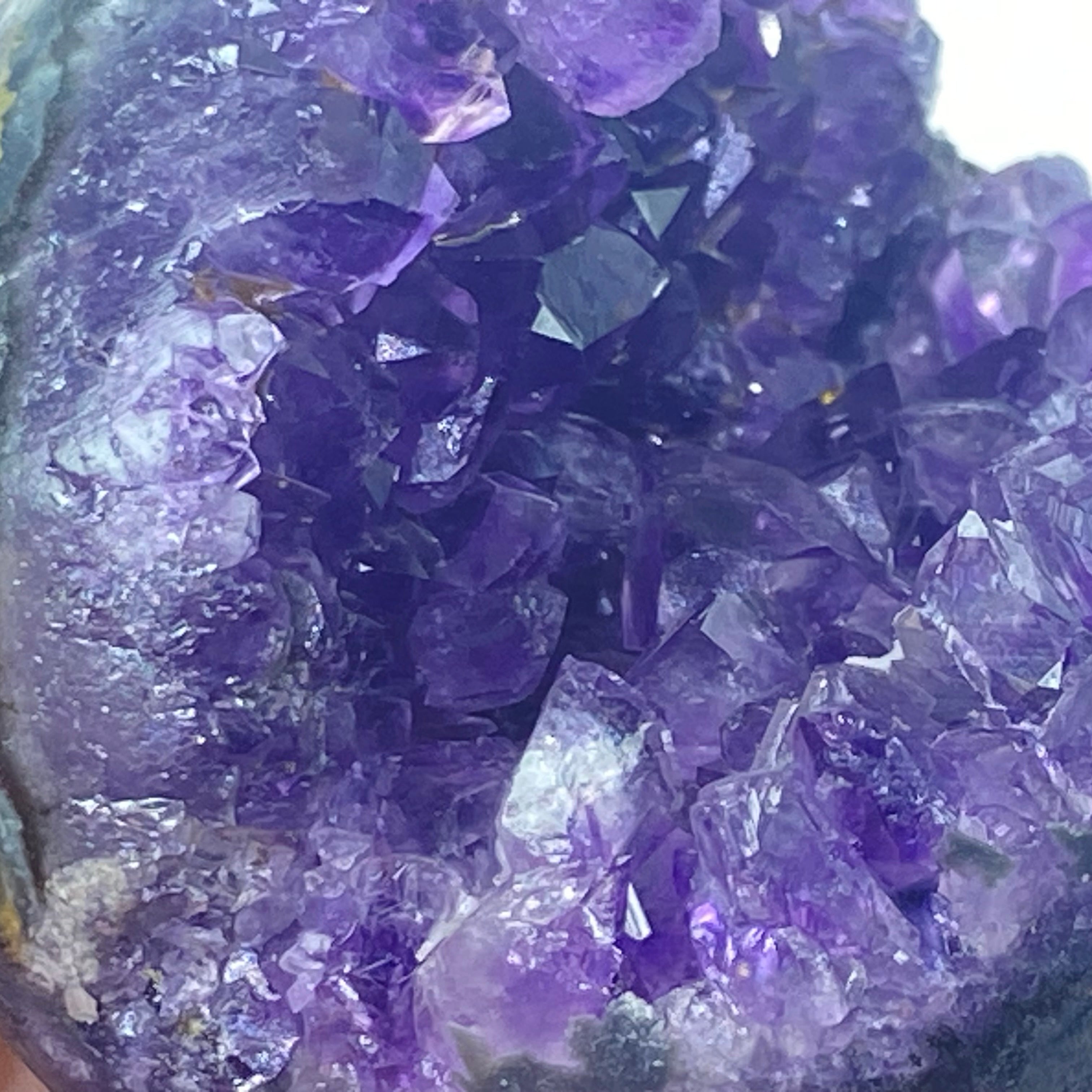 開口笑紫晶球