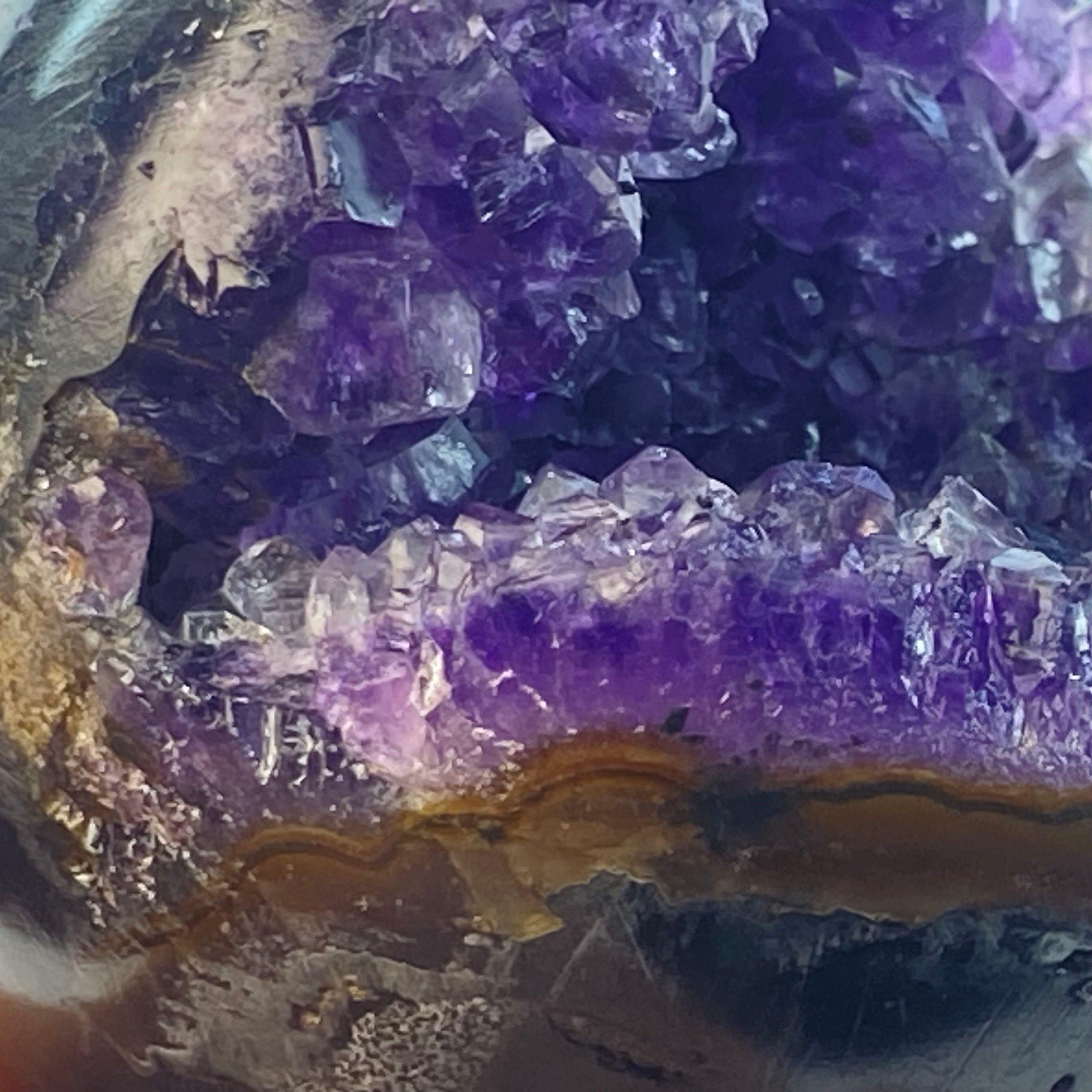 開口笑紫晶球
