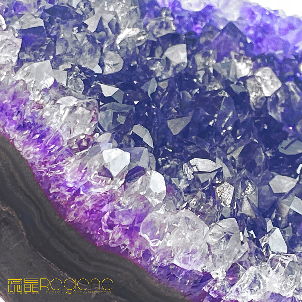 烏拉圭星鑽小方解石彩晶球