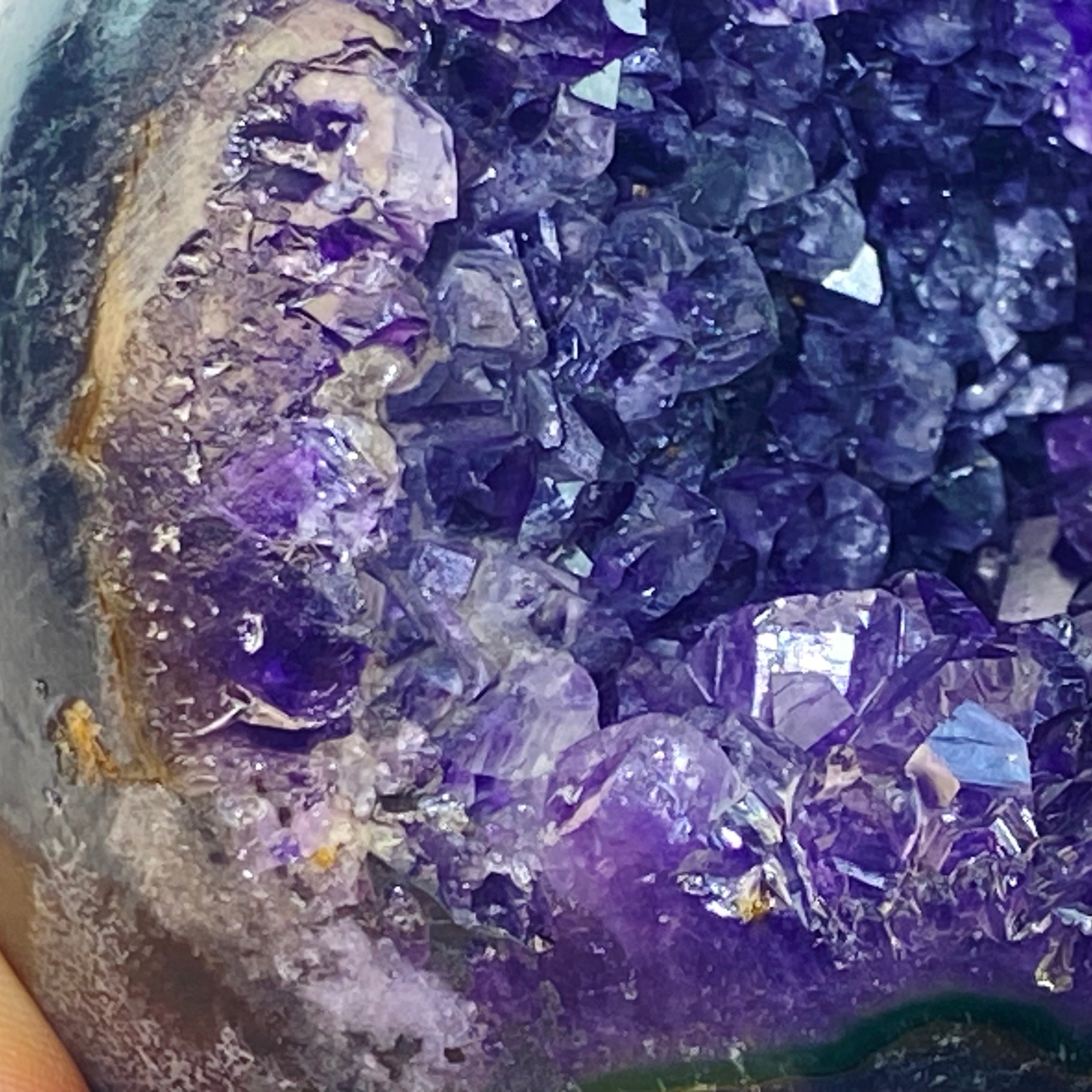 開口笑紫晶球