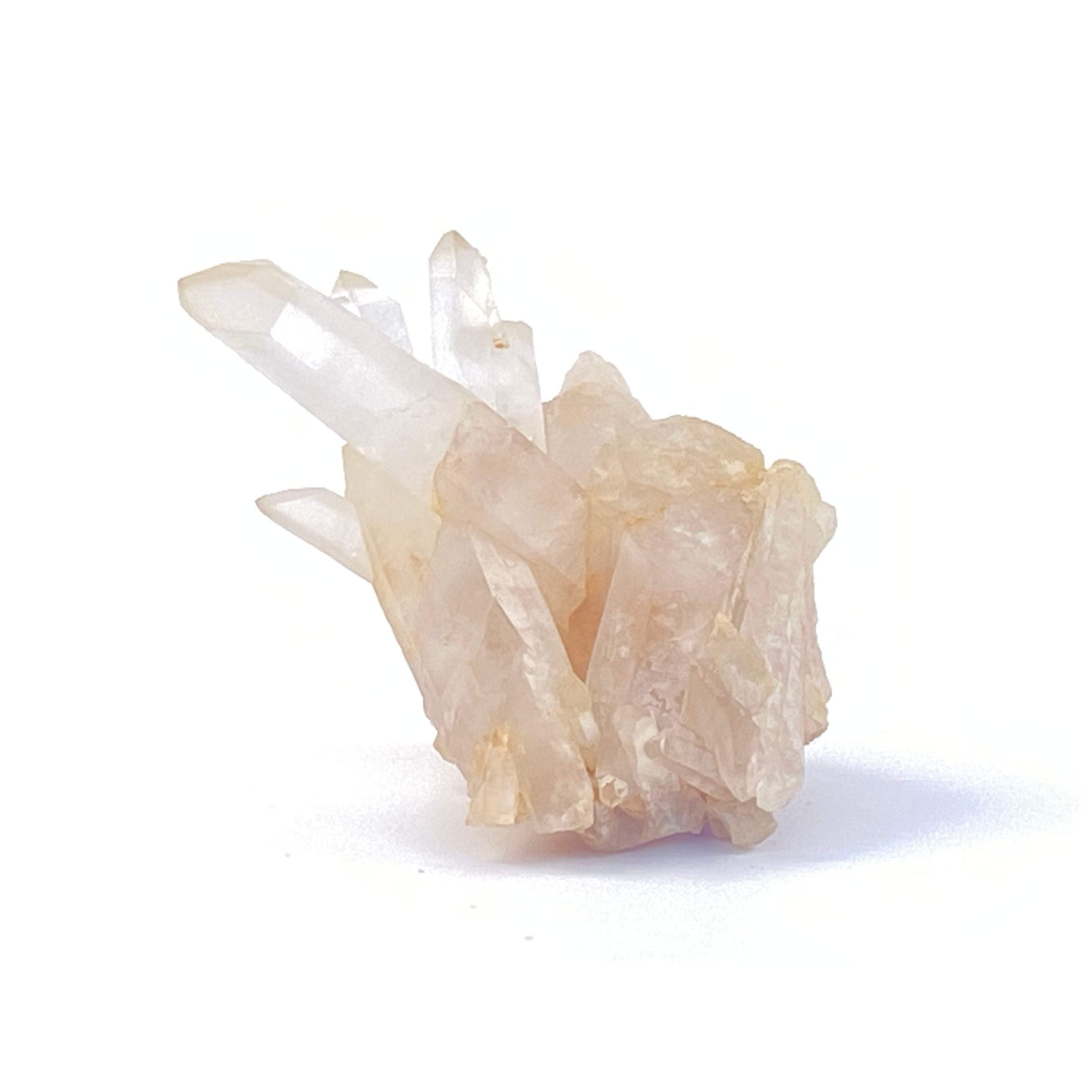 馬達加斯加白晶簇 (透明白色水晶 / 帶紅或黃泥)