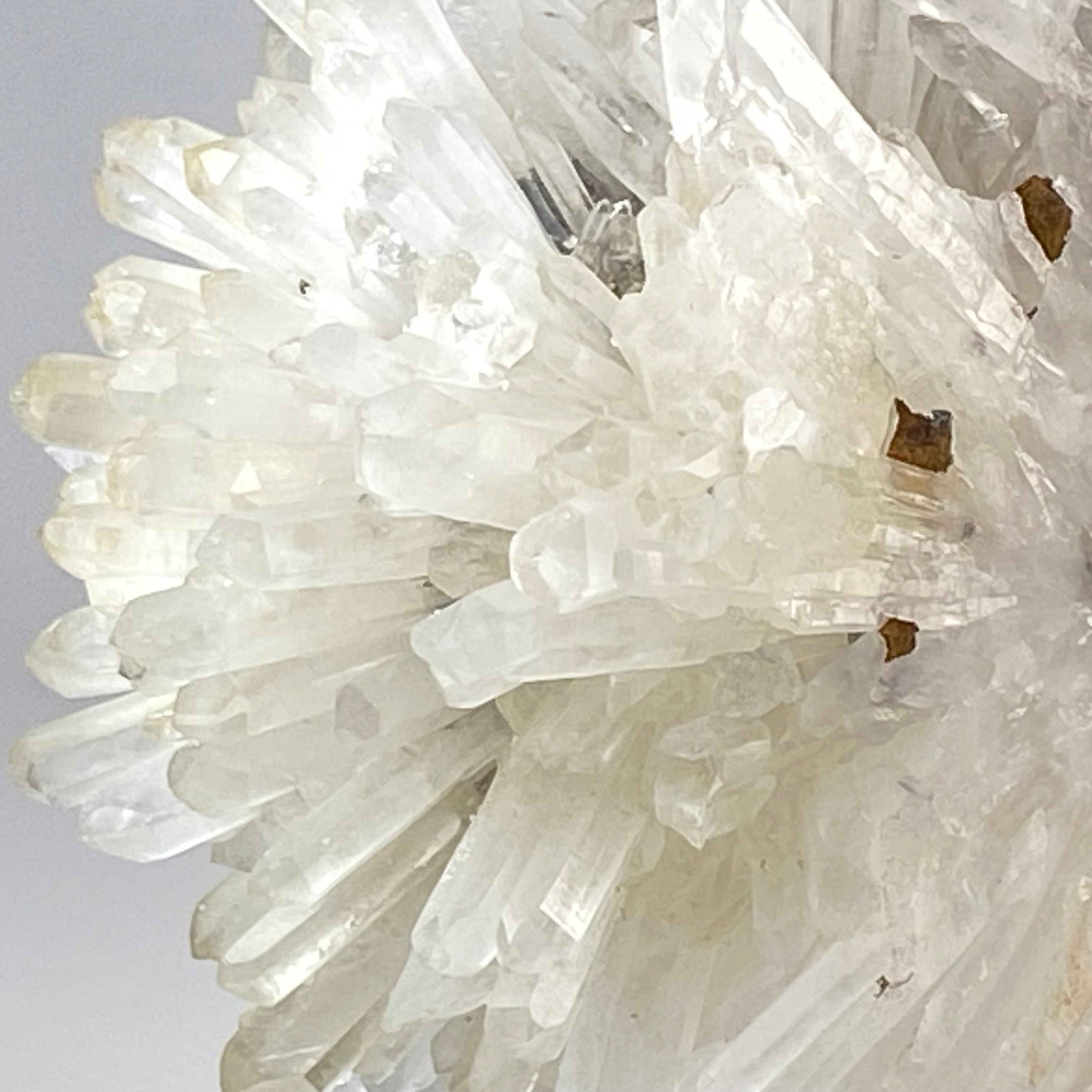 天然黃銅礦與白水晶共生原礦