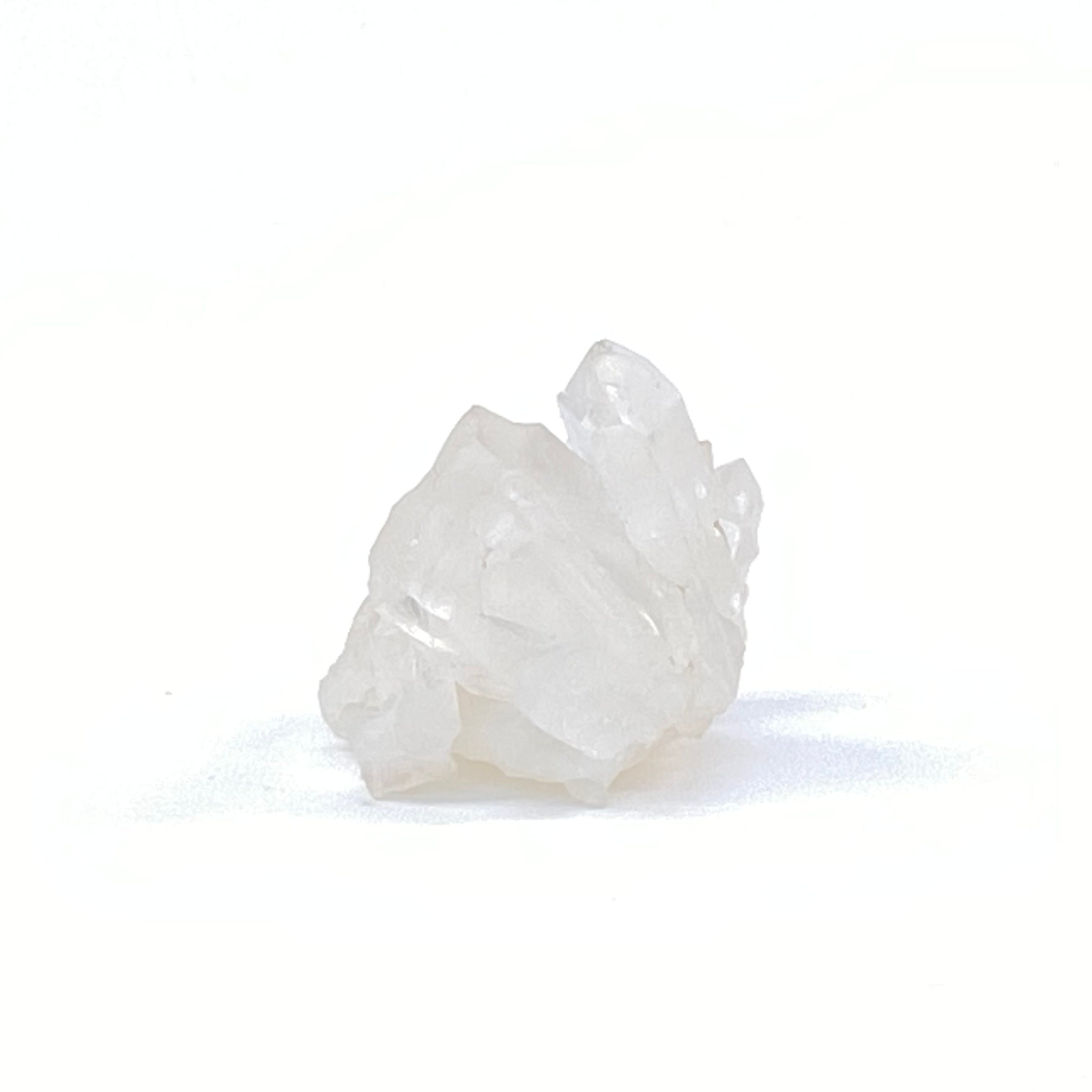 馬達加斯加白晶簇 (透明白色水晶 / 帶紅或黃泥)